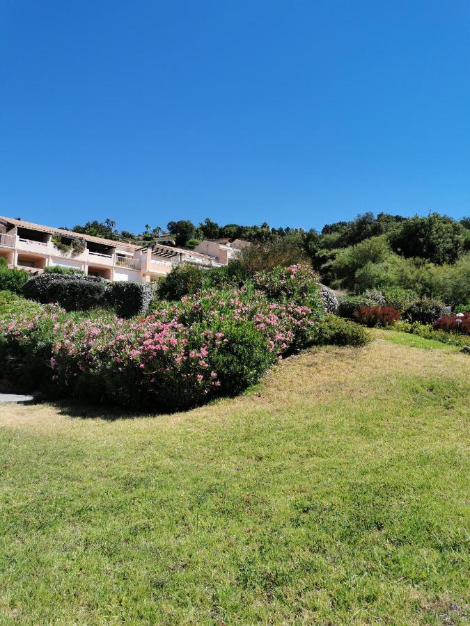 Superbe Vue A Maxime T2 Climatise * Sainte-Maxime